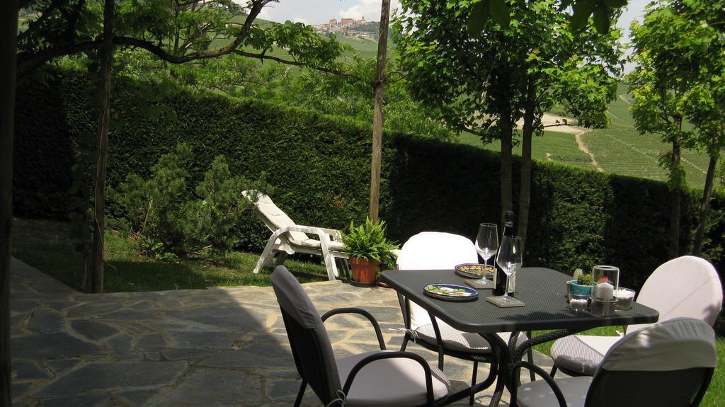 Holiday Home Cannubi In Barolo Exterior photo
