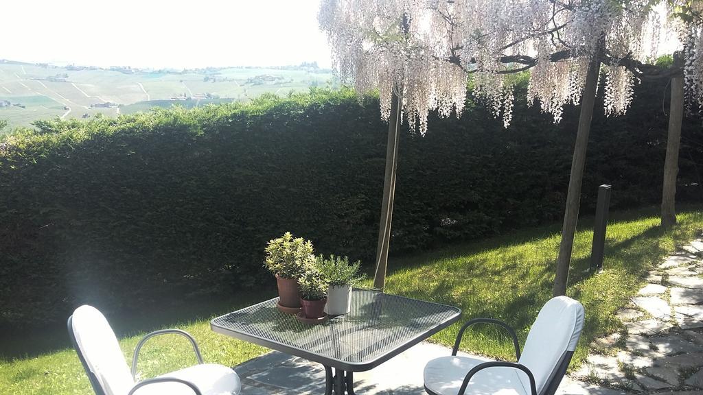 Holiday Home Cannubi In Barolo Exterior photo